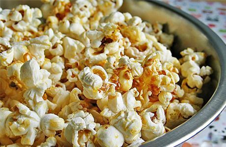 50. Popcorn, EUA