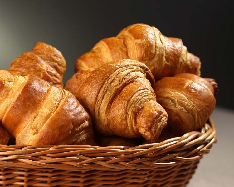 21. Croissants, França